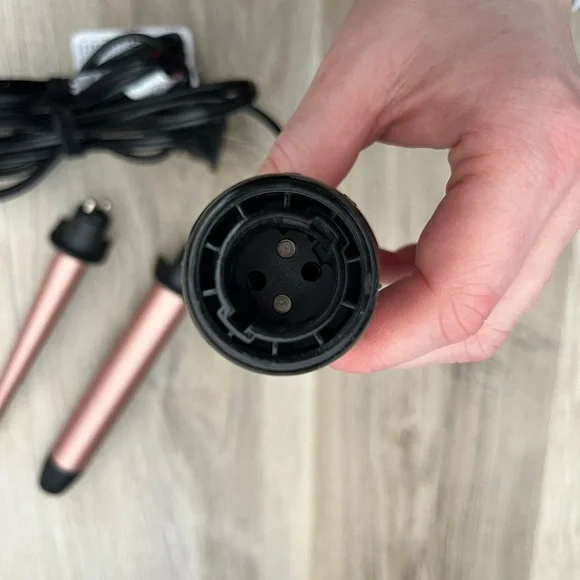 2 for $48 Amika Curling Wand Set - Picture 2 of 3